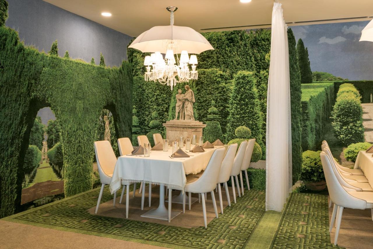 Park Hotel Raya Garden - Free Parking ヴェリコ・タルノヴォ エクステリア 写真