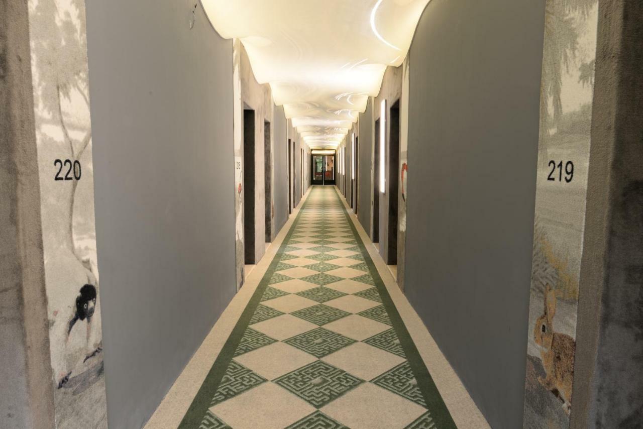 Park Hotel Raya Garden - Free Parking ヴェリコ・タルノヴォ エクステリア 写真